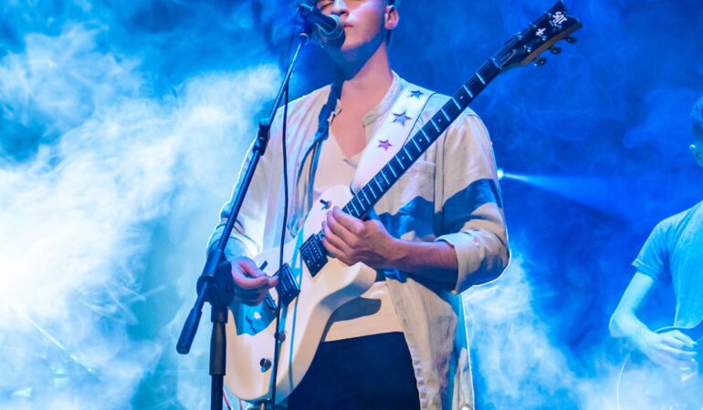 Vermogen Dinand Woesthoff groeit naar 6 miljoen euro in 2026 Vermogen Dinand Woesthoff groeit naar 6 miljoen euro in 2026