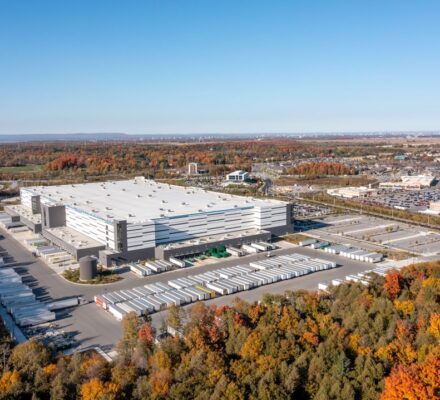 David Hart vermogen geschat tussen 950 miljoen en 1,2 miljard