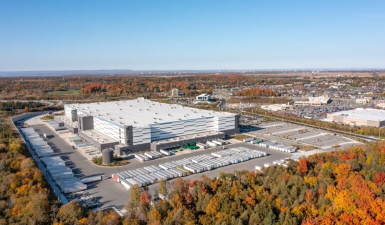 David Hart vermogen geschat tussen 950 miljoen en 1,2 miljard