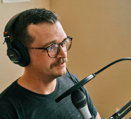 De carrière van Michael Brouwer van radio tot tv-presentator