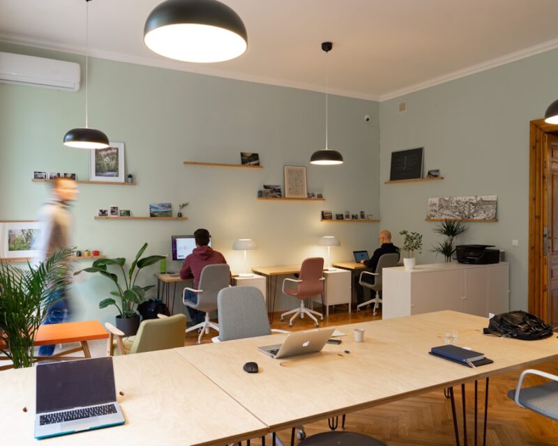 Eerste werkdag op een nieuwe baan: zo zorg je voor een goede start