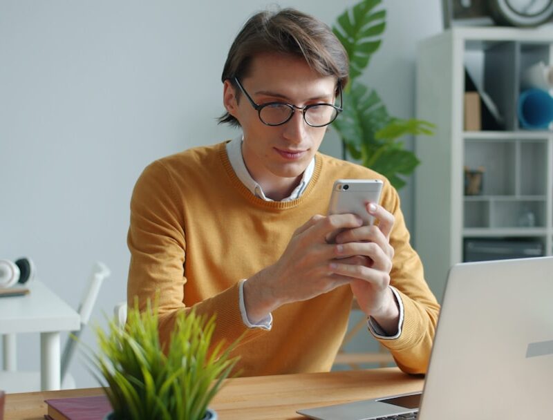 Aan het werk: alles wat je moet weten over je eerste baan