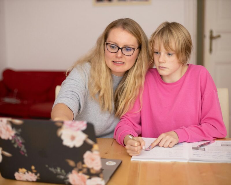 Gitaar leren als volwassene, zonder les