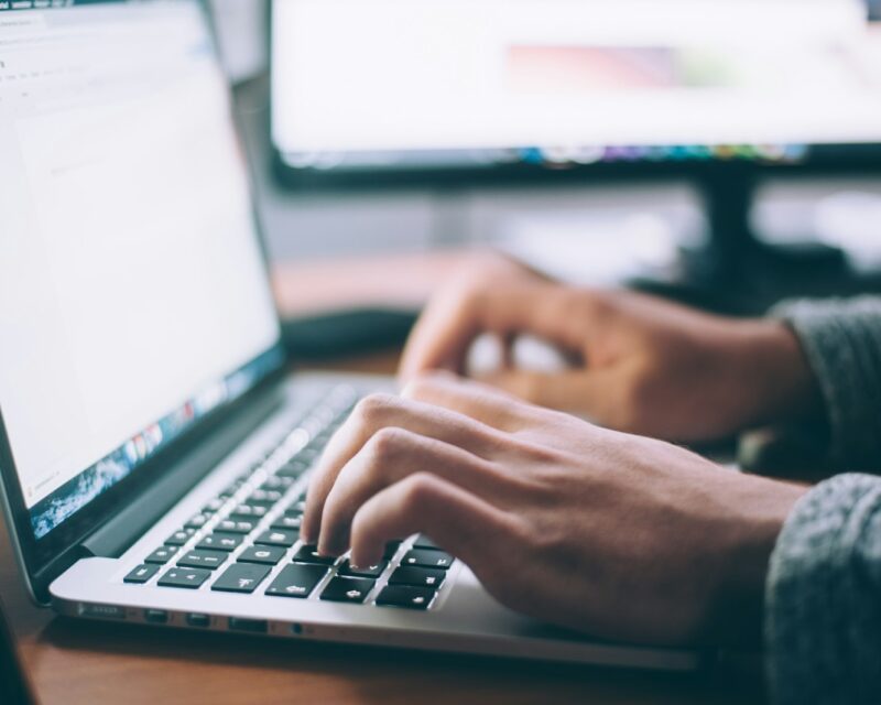 Sollicitatiebrief of scriptie met ChatGPT: wat het watermerk betekent