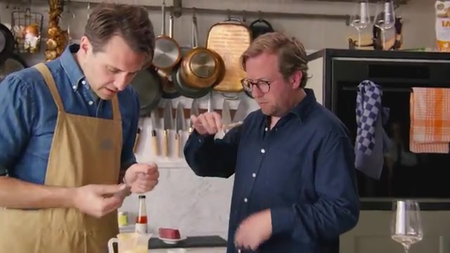 Hoe oud is Tobias Camman en hoe werd hij een van de bekendste videomakers?
